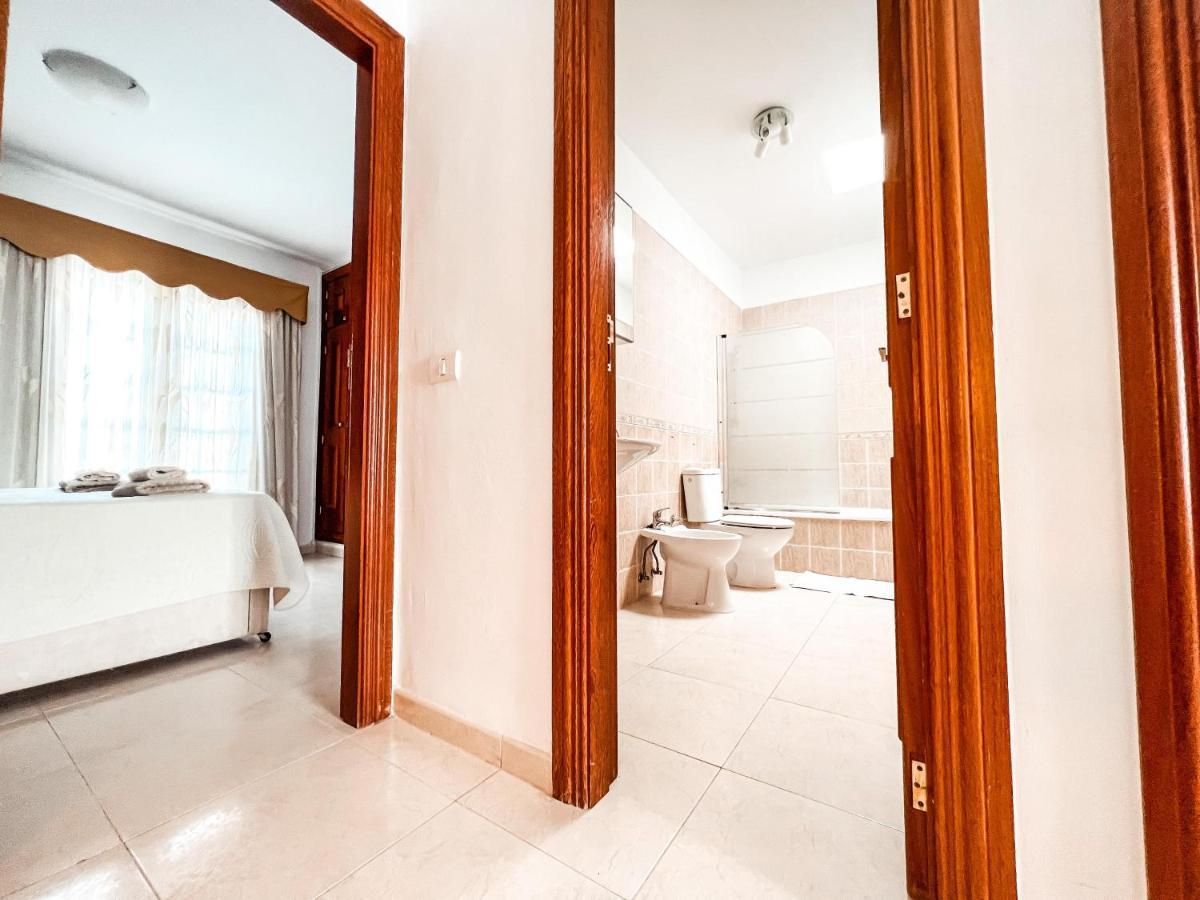 Townhouse With Ac In Callao Salvaje, Sonia, Cs148 Ferienhaus