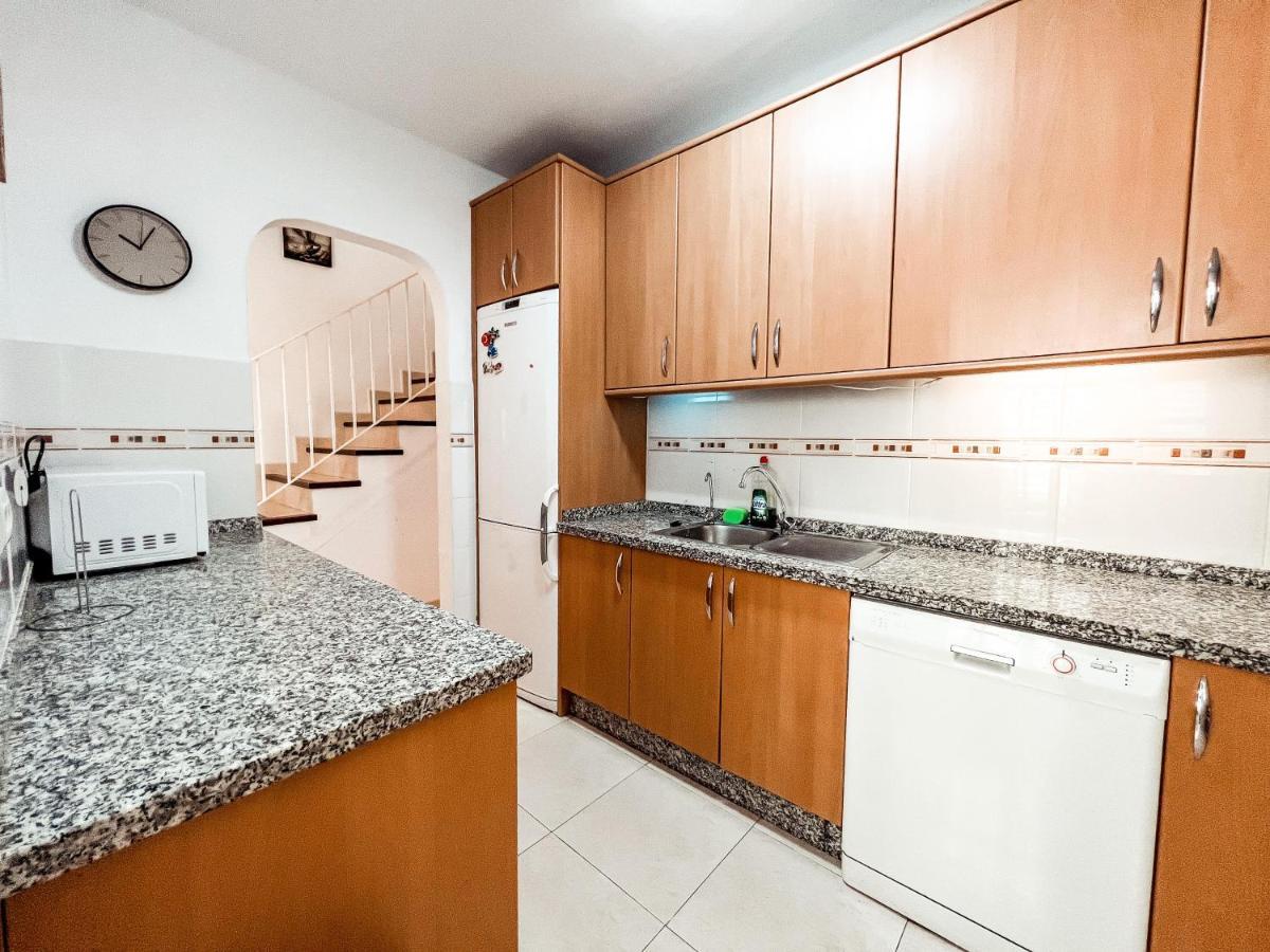 Casa vacanze Townhouse With Ac In Callao Salvaje, Sonia, Cs148 *