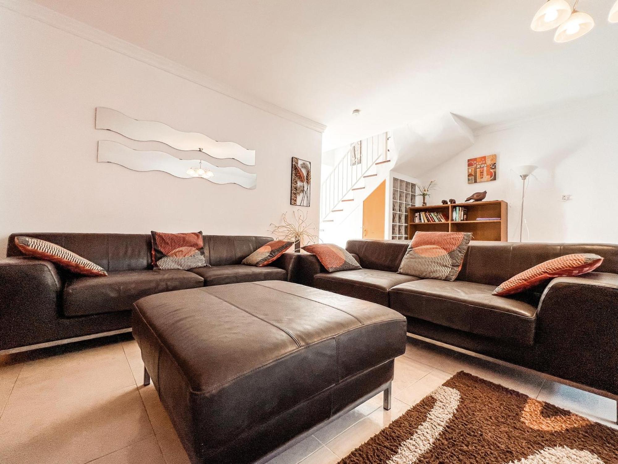Townhouse With Ac In Callao Salvaje, Sonia, Cs148 *